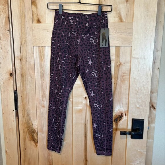 NWT LegEnd 7/8 Length Leggings Side Pockets Animal Print S Small - Picture 1 of 7